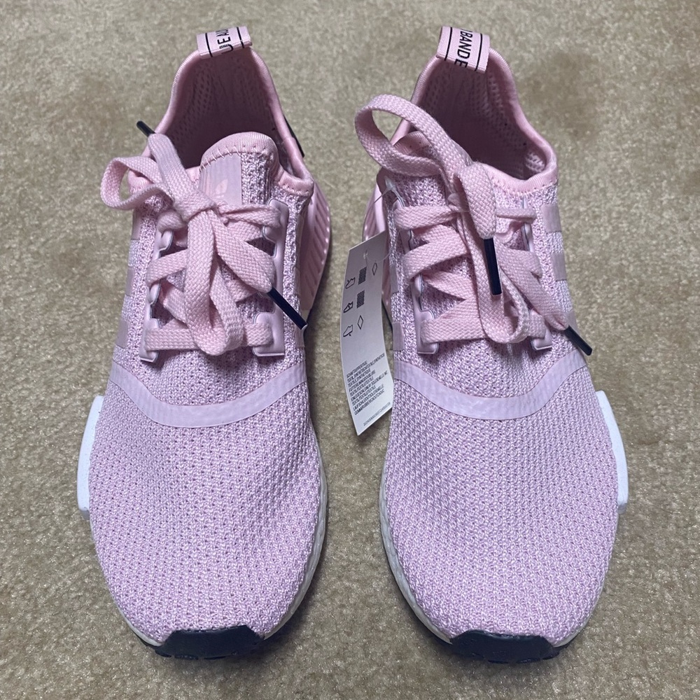 Adidas NMD R1 Shoes ☀️